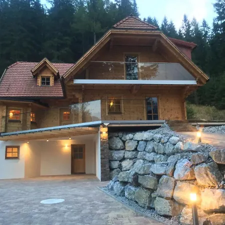 Sodamin Alpin Mit Wellness Chalet Hohentauern