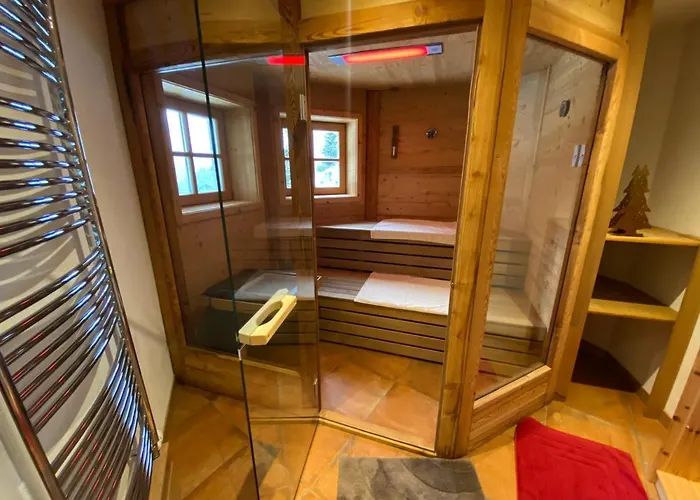 Sodamin Alpin Mit Wellness הוהנטאורן