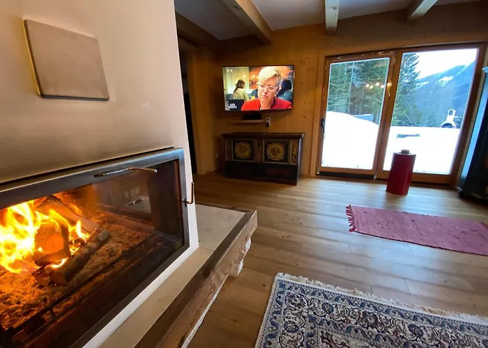 Sodamin Alpin Mit Wellness בקתה